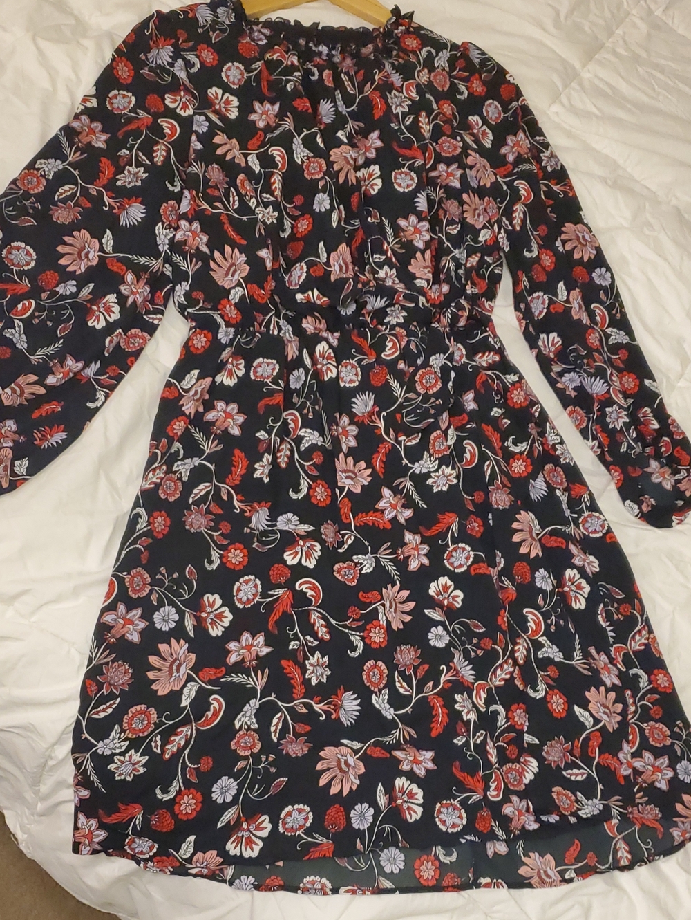 Floral Long-Sleeve Black Dress Size 8 Banana Republic Romantic Whimsygoth